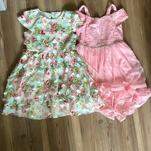 Two beautiful dresses size 6 girl 👧 new conditions